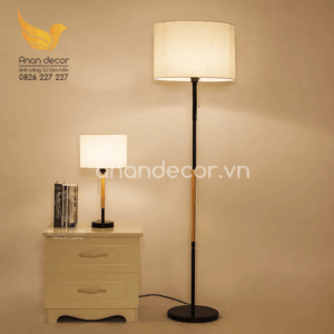 Đèn bàn | Đèn hiện đại độc đáo chao đen DD 3084-D