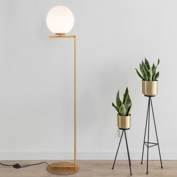 Đèn cây hiện đại cao cấp thân vàng quả cầu DBK.02E