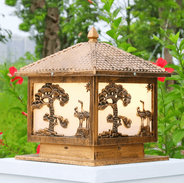 Đèn trụ cổng tân cổ điển vàng hình phong cảnh đôi chim TD-1439