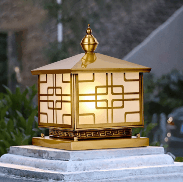 Đèn trụ cổng xi mạ đồng tân cổ điển TD-02