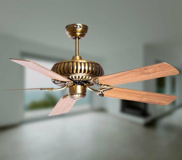 Quạt trần đèn trang trí kiểu dáng cổ điển KYO 021