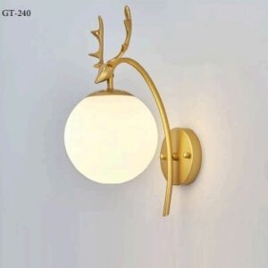 Đèn gắn tường hình sừng hươu, chao thủy tinh sữa GT-488