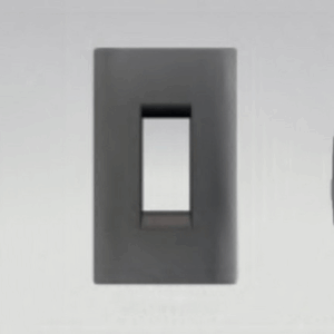 Mặt Aptomat 1 tép, nhựa PC chống cháy màu xám DoBo - DZ66x-01