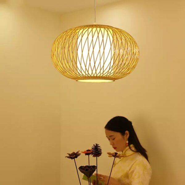 Đèn thả tre đan hình cầu lồng vải MT 39
