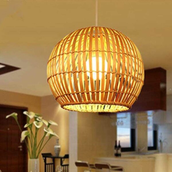 Đèn thả mây tre đan tôn lên nét giản dị cho không gian sống của gia đình MT 174