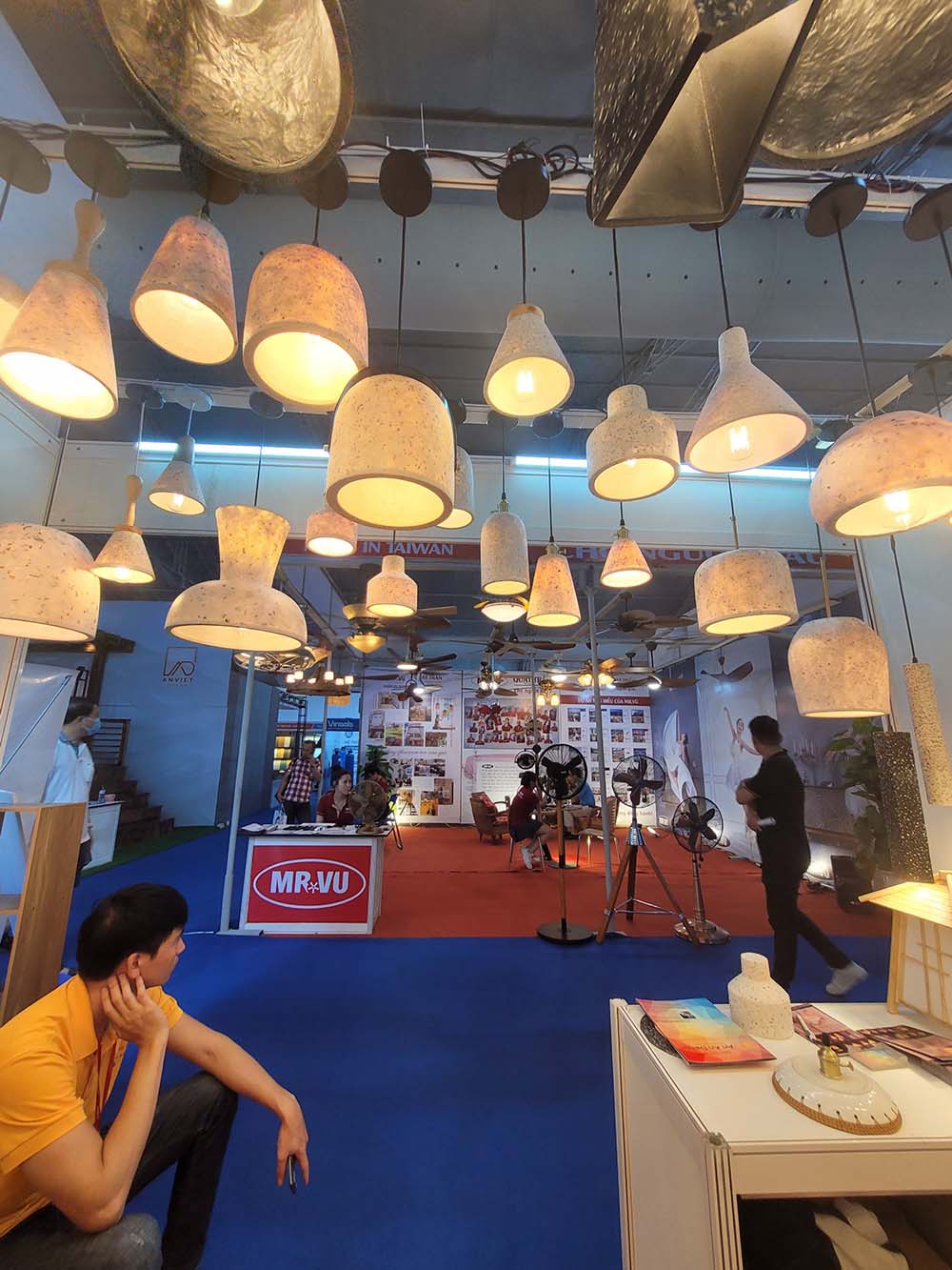 den-da-mai-kham-trai-10