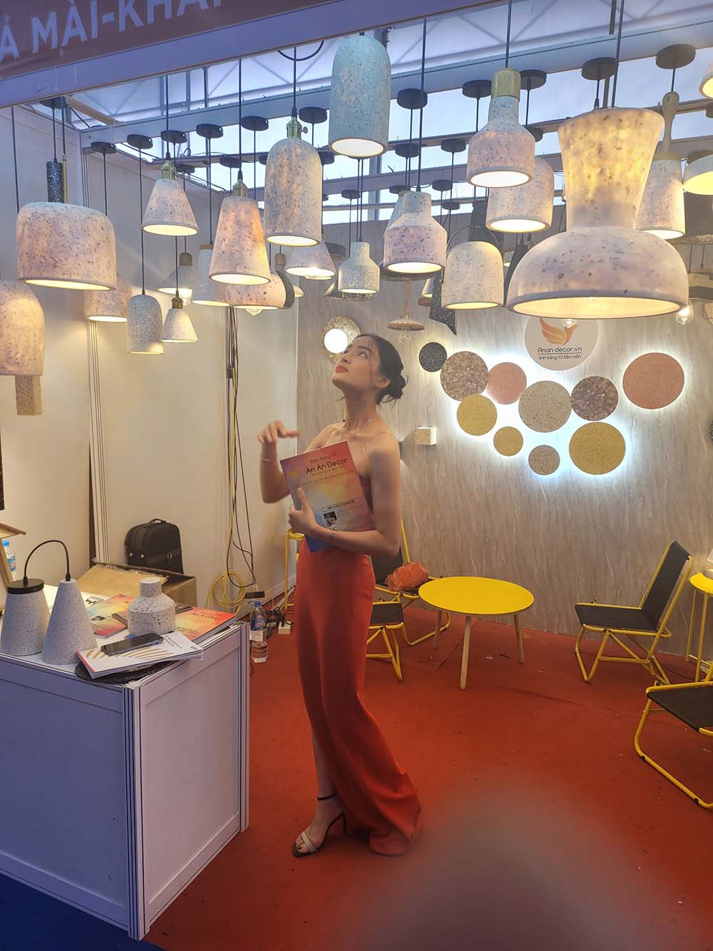 den-da-mai-kham-trai-2