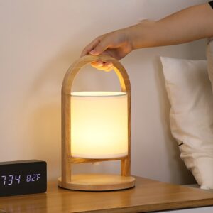 Đèn bàn gỗ chao vải trang trí hiện đại kiểu dáng vintage BVG-09