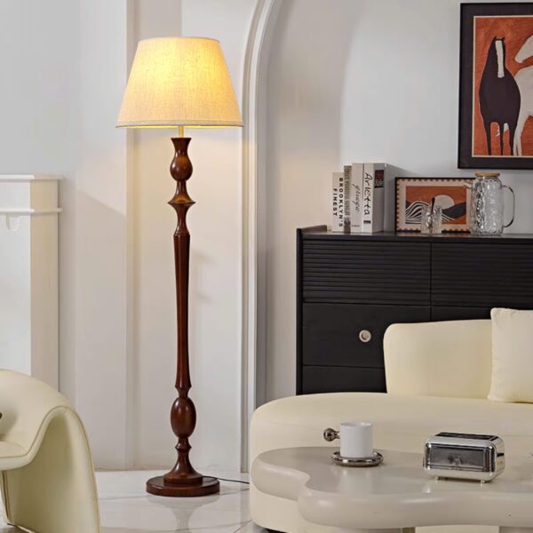 Đèn cây gỗ chao vải vintage DCA-07