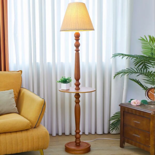 Đèn cây gỗ tích hợp bàn trà chao vải DCA-01N