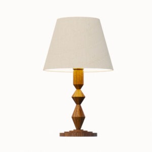 Đèn bàn gỗ tiện chao vải vintage DCA-09B