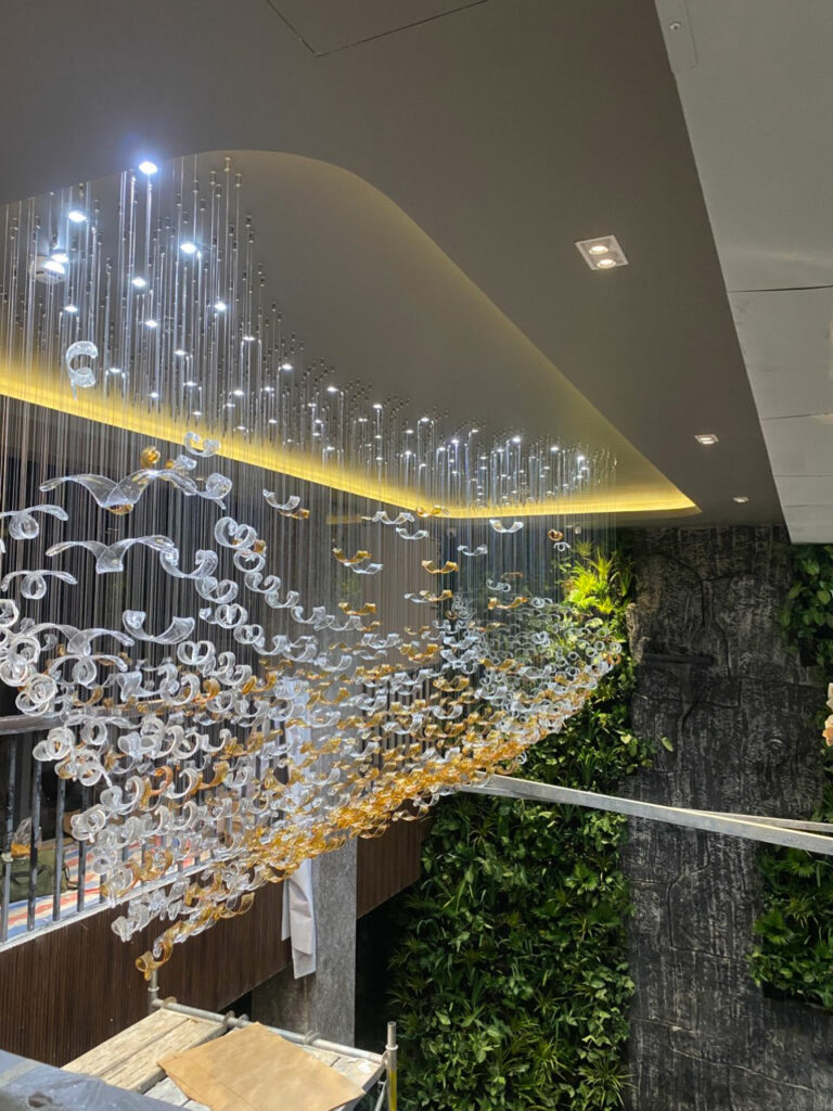 Dự Án Đèn Thông Tầng Lá Xoắn