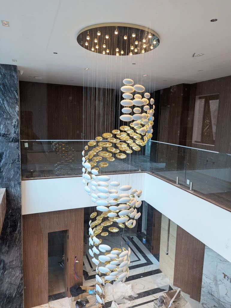 Dự Án Đèn Thông Tầng The Golden Egg - Villa Hưng Yên