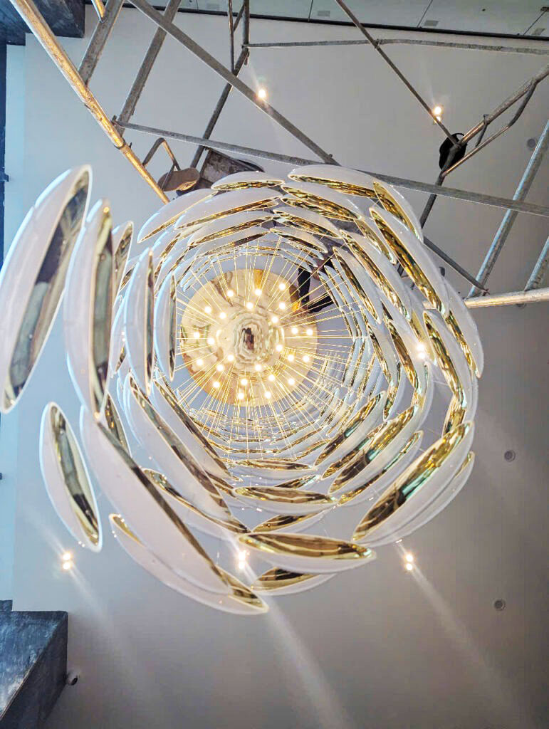 Dự Án Đèn Thông Tầng The Golden Egg - Villa Hưng Yên