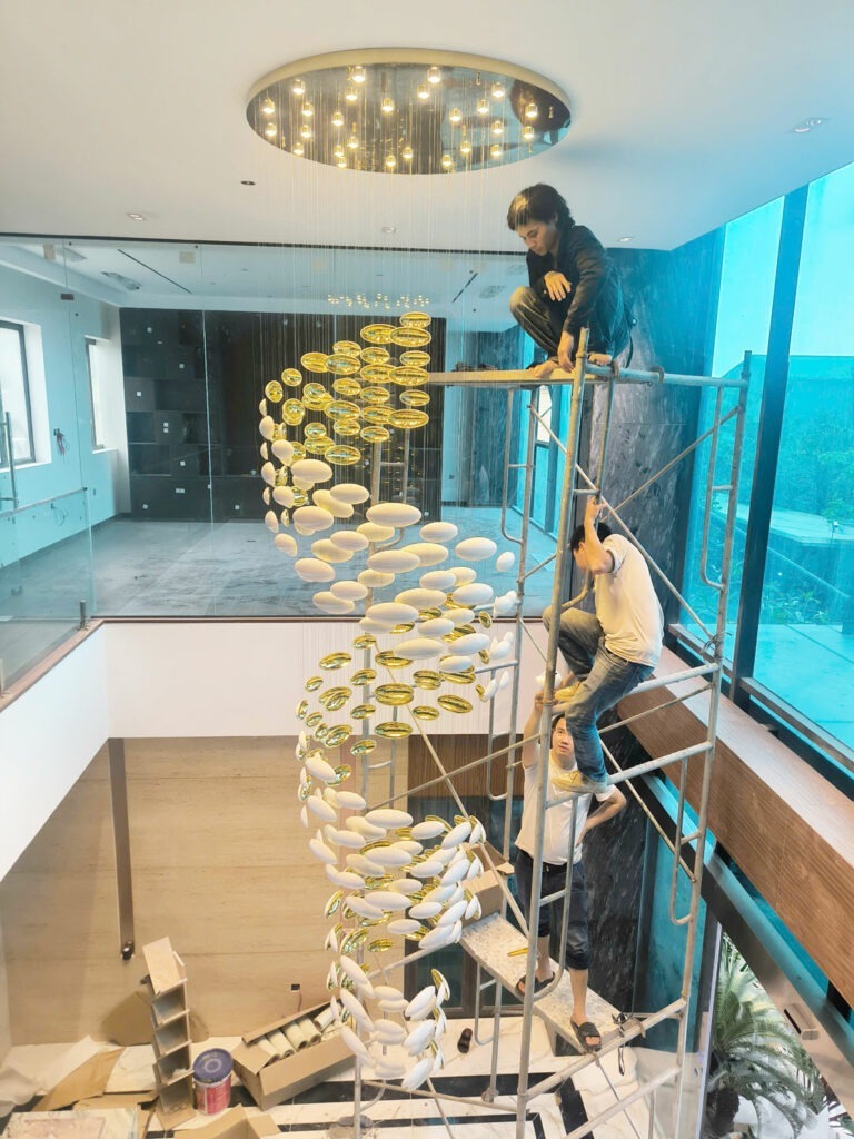 Dự Án Đèn Thông Tầng The Golden Egg - Villa Hưng Yên